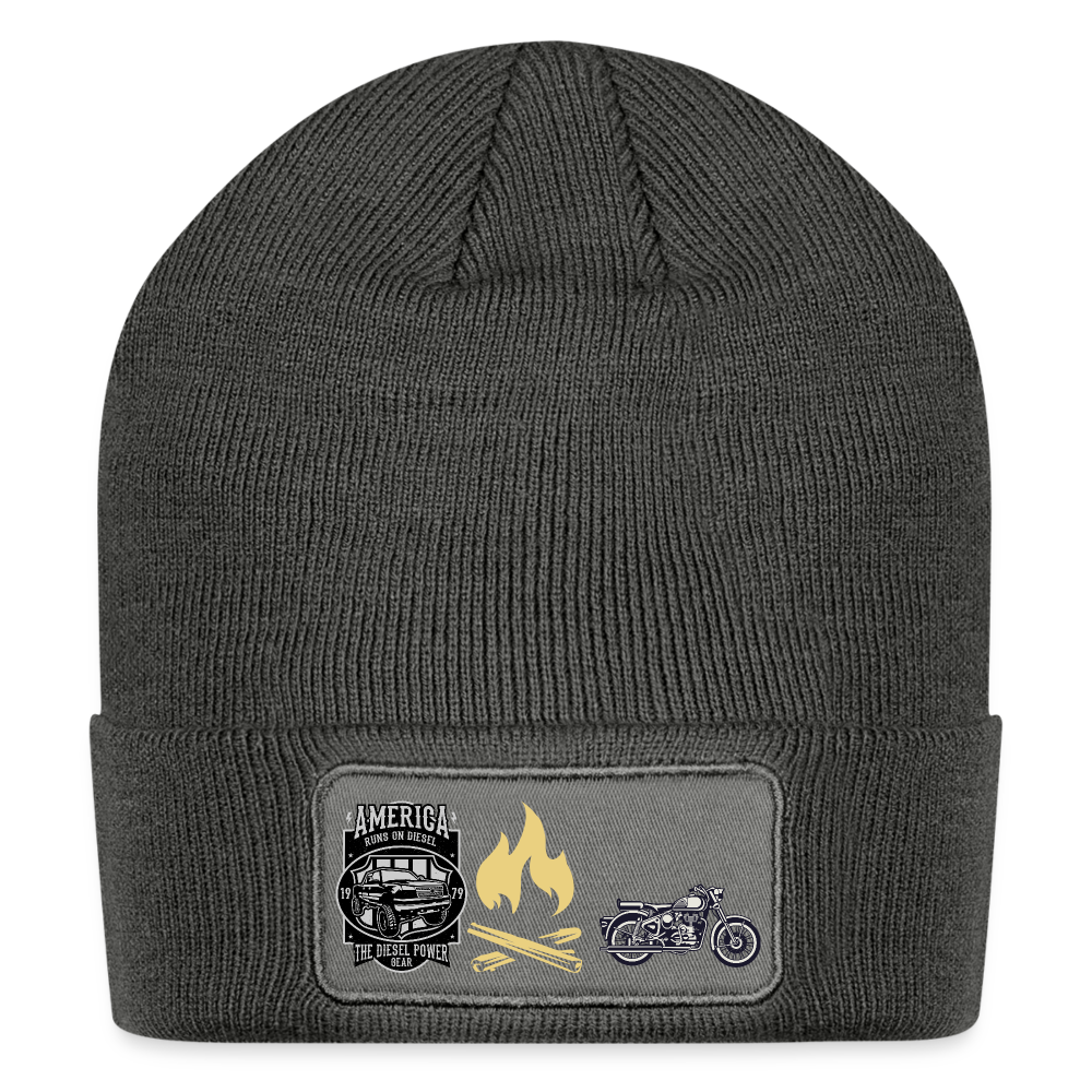 Patch Beanie - charcoal grey